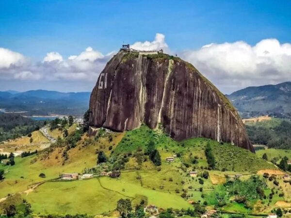 ¡Tour por Guatapé Antioquia!